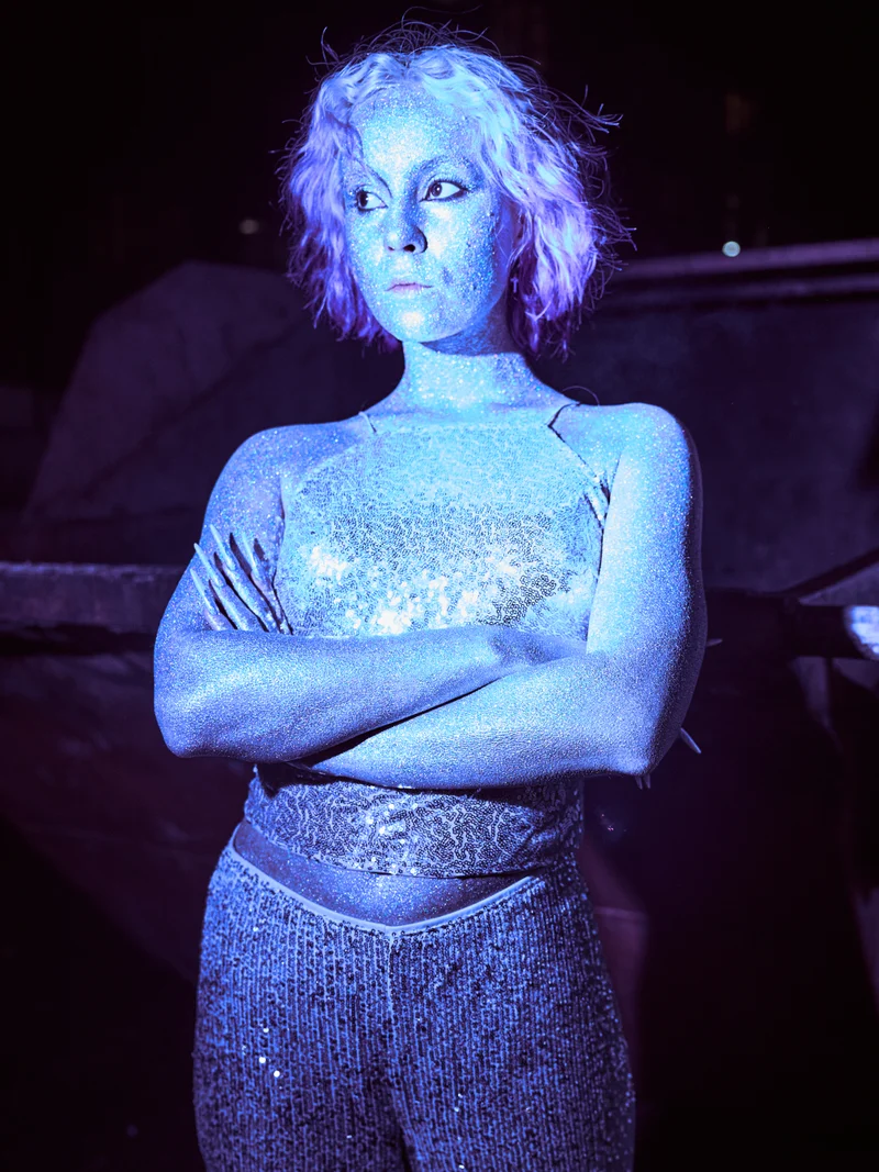 flash shine thrash 28